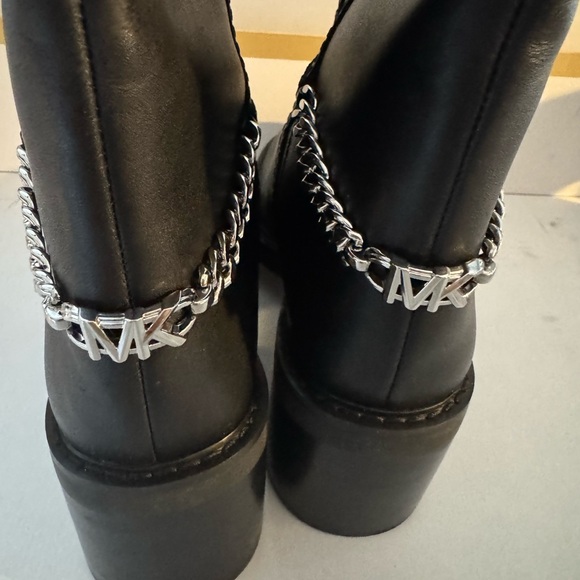 Michael Kors Leather Knee-High Carlisle Boots Wide Shaft Calf vhtf wide calf - Picture 10 of 14